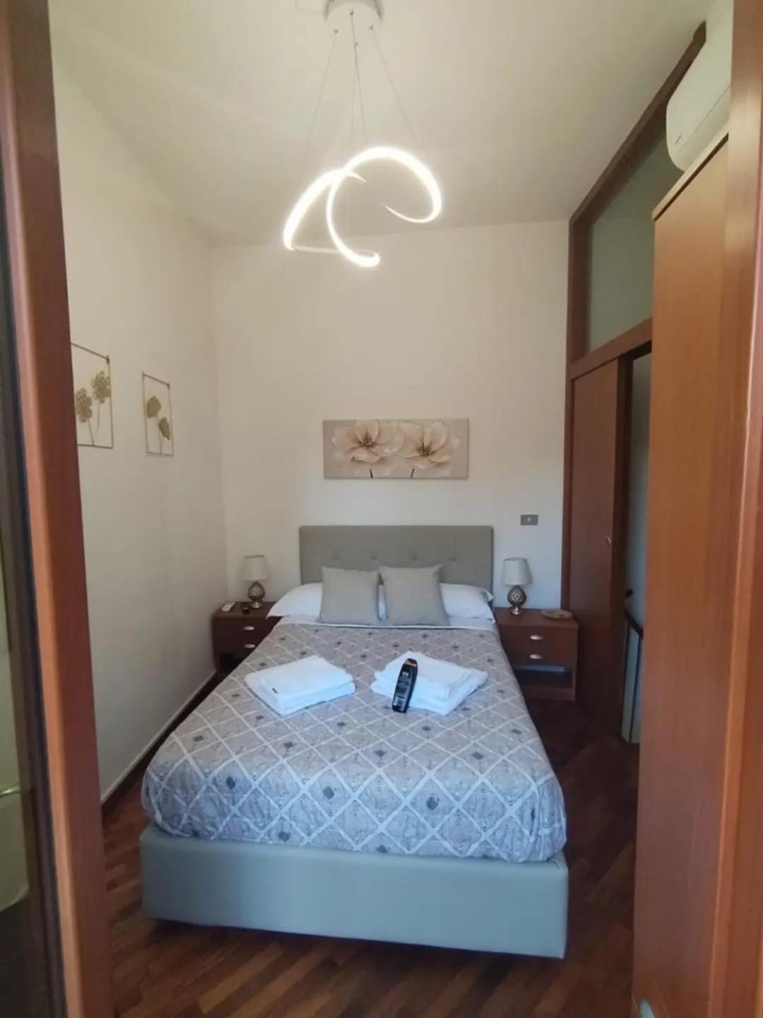 La Palazzina Dei Fiori Villa Bari Luaran gambar